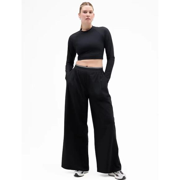 Athleta Stratosphere Wide Leg Pant Black Size Medium NEW High Rise - Picture 1 of 9